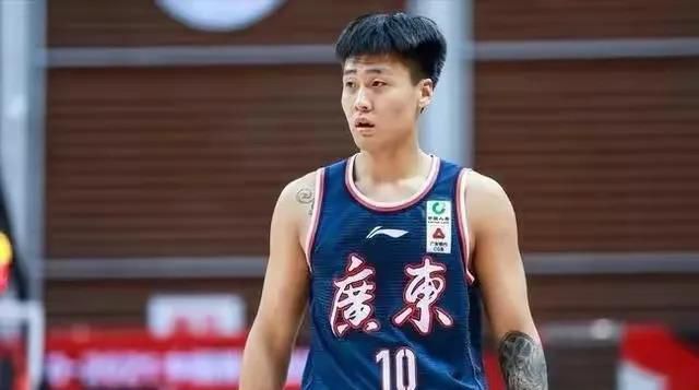 ESPN的消息，巴萨高层目前充分信任球队的主教练哈维。